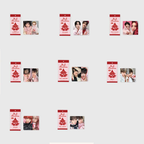 2024 PINK CHRISTMAS OFFICIAL MD - PHOTOCARD RANDOM PACK (PRE-ORDER)