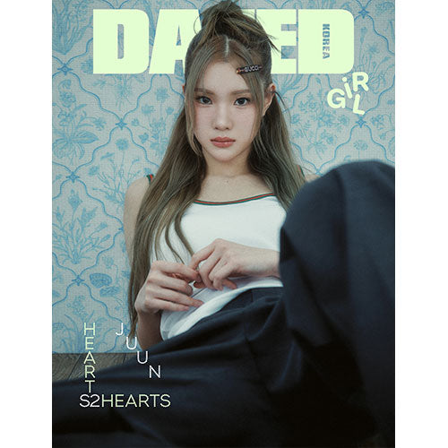 DAZED KOREA GIRL EDITION - HEARTS2HEARTS COVER (PRE-ORDER)