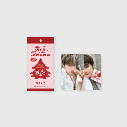 2024 PINK CHRISTMAS OFFICIAL MD - PHOTOCARD RANDOM PACK (PRE-ORDER)