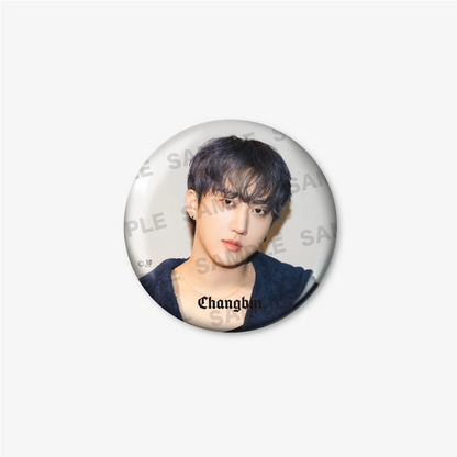 STRAY KIDS WORLD TOUR [DOMINATE JAPAN] OFFICIAL MD - 08. PHOTO BADGE (PRE-ORDER)