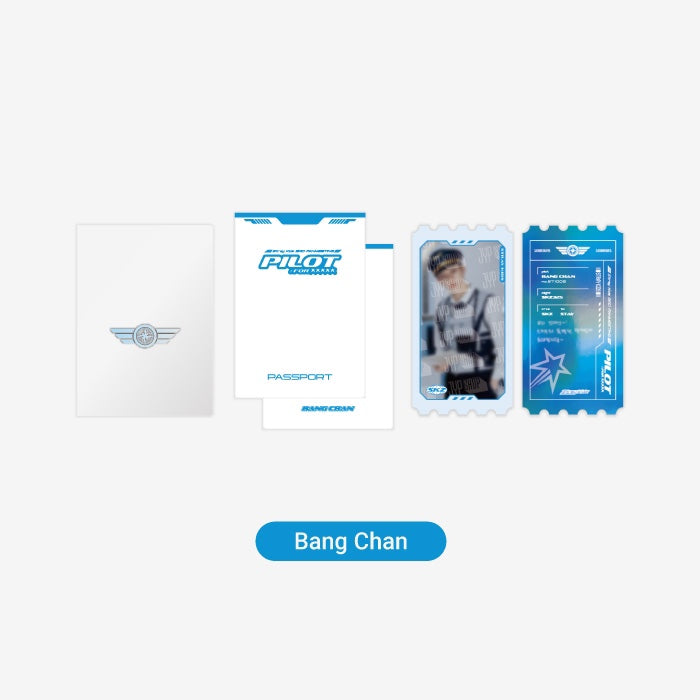 STRAY KIDS 3RD FANMEETING ‘PILOT : FOR ★★★★★’ OFFICIAL MD - 01. PASSPORT SET